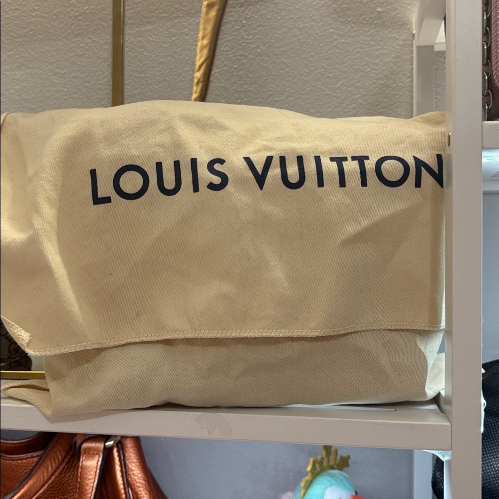 Lv Mystery
